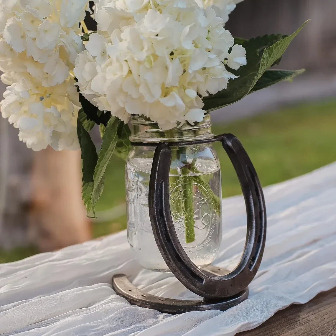 Horseshoe Flower Mason Jar Vase (jar not included)